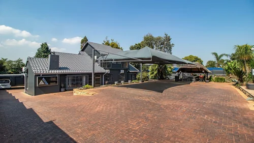 Dowerglen, Edenvale