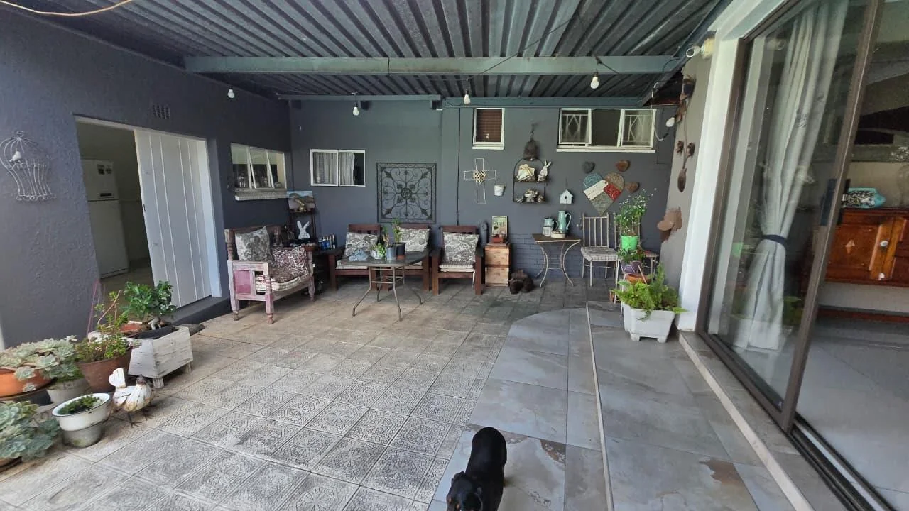 Modern 4-Bedroom Home with Pool & Granny Flat in Birchleigh for R2,000 000
