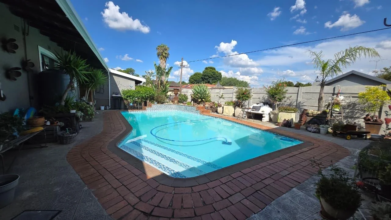 Modern 4-Bedroom Home with Pool & Granny Flat in Birchleigh for R2,000 000