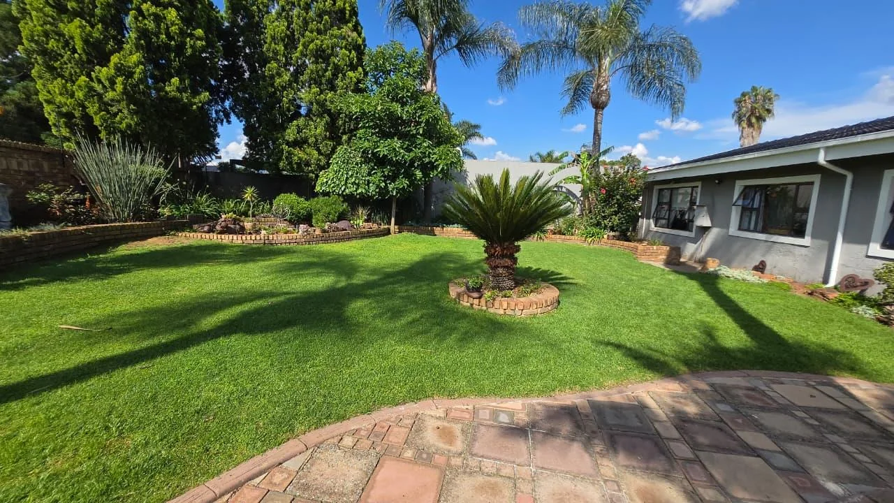 Modern 4-Bedroom Home with Pool & Granny Flat in Birchleigh for R2,000 000