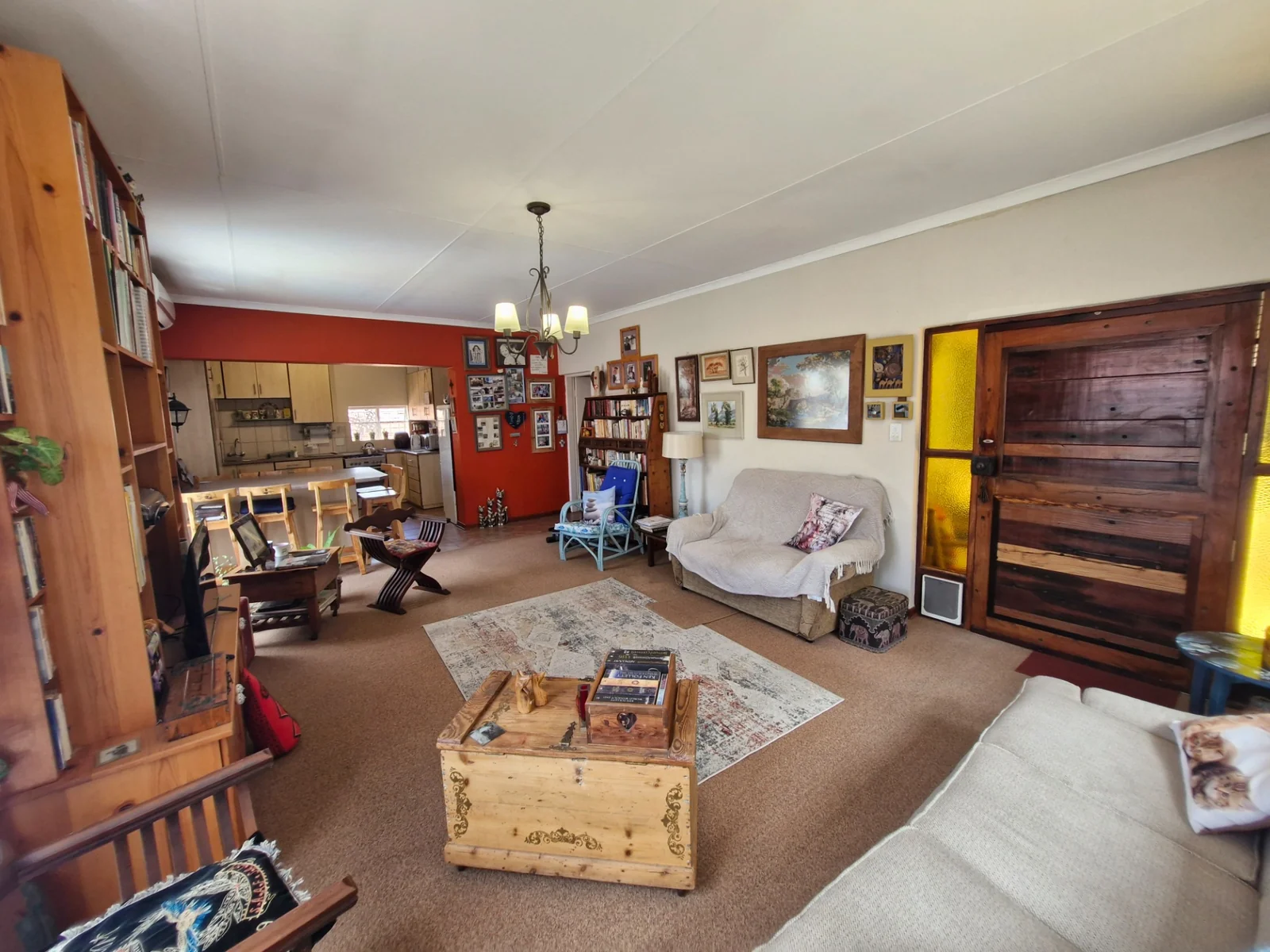 2 Bedroom Apartment close to Voortrekker High School
