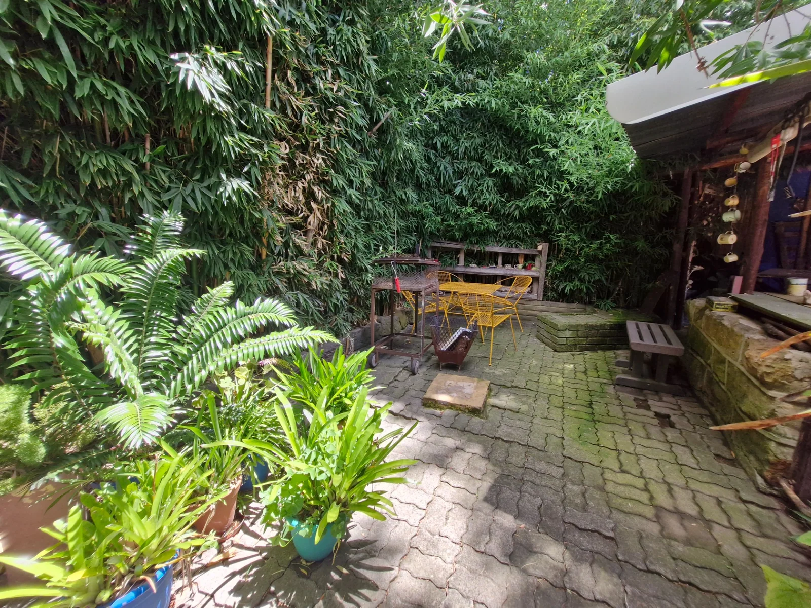 2 Bedroom Apartment close to Voortrekker High School