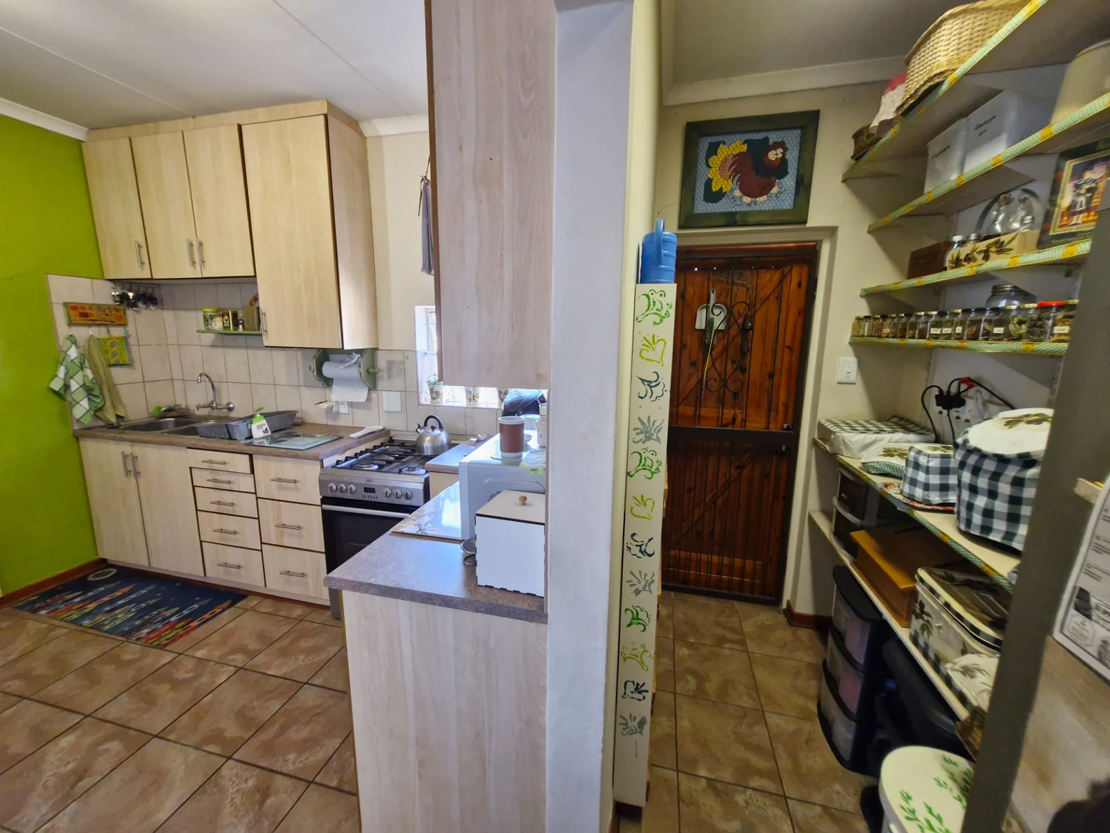 2 Bedroom Apartment close to Voortrekker High School