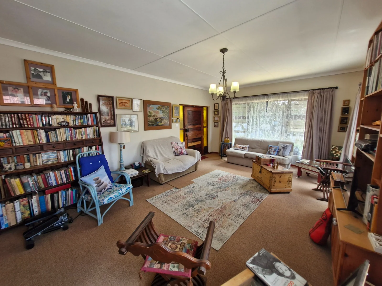 2 Bedroom Apartment close to Voortrekker High School