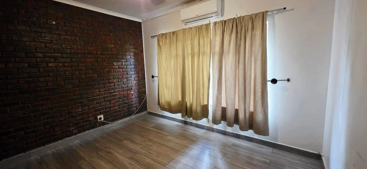 4 Bedroom House For Sale