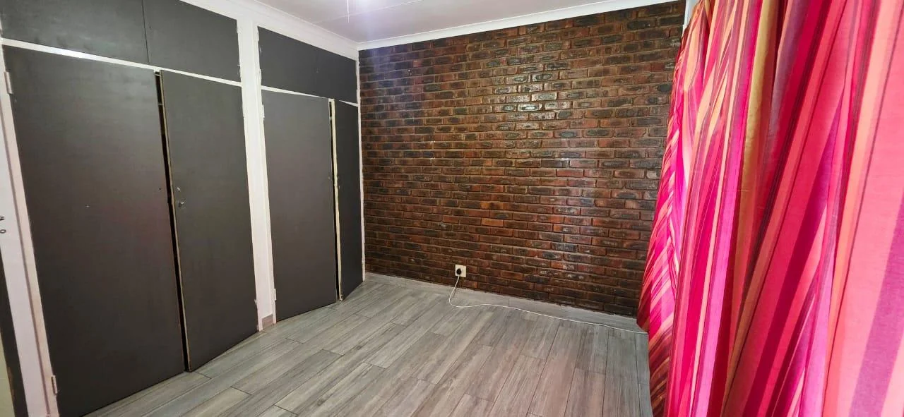 4 Bedroom House For Sale