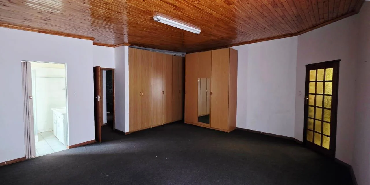 4 Bedroom House For Sale