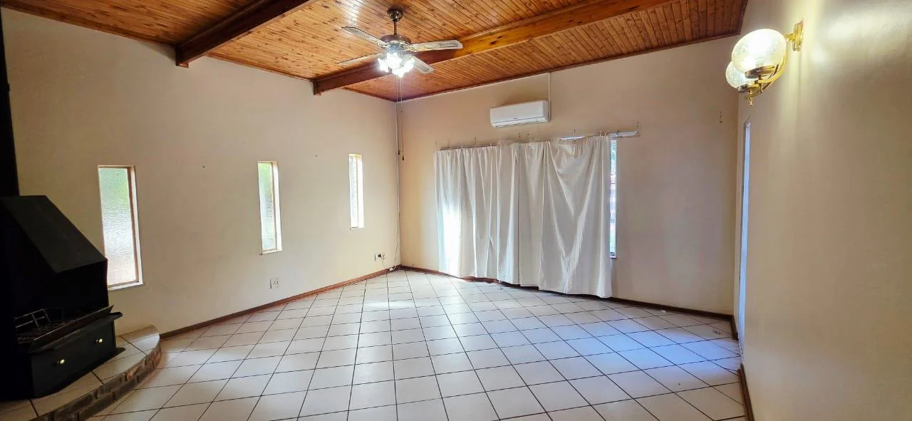 4 Bedroom House For Sale