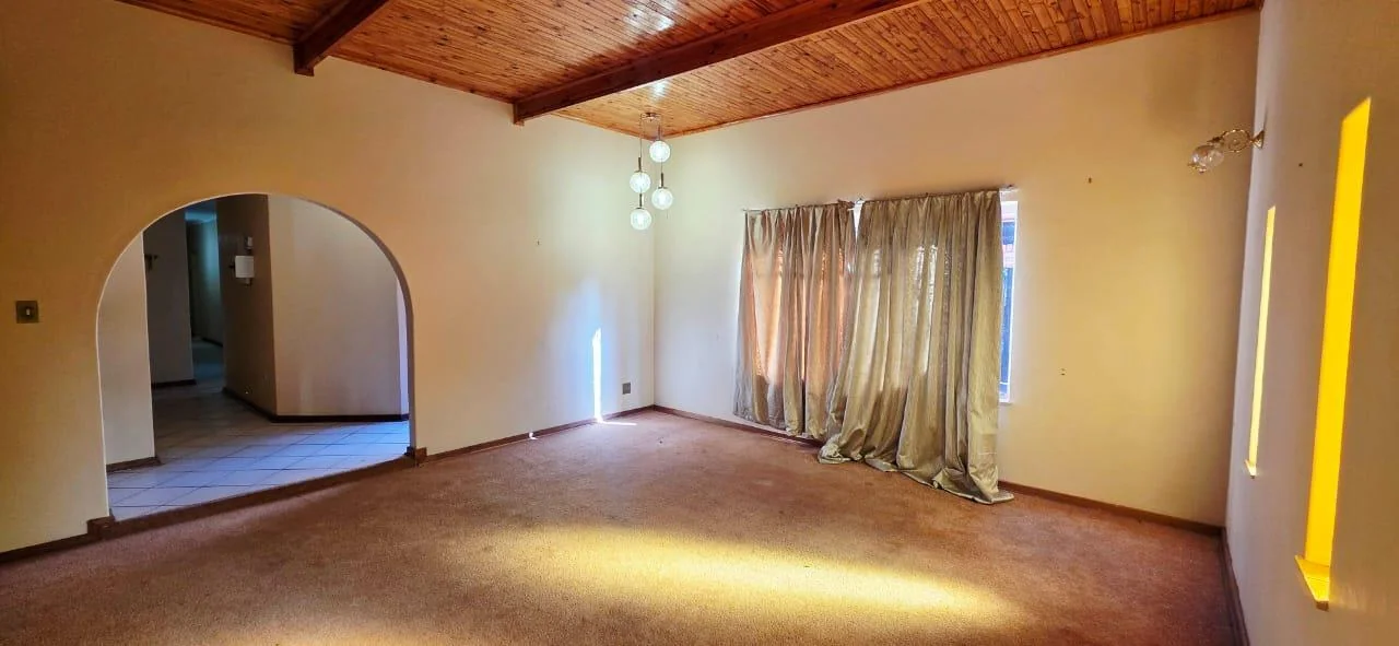 4 Bedroom House For Sale