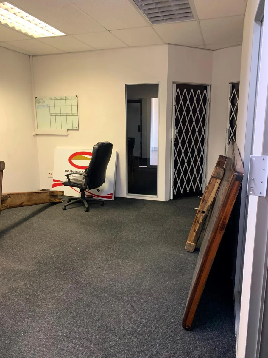 First-Floor Office Space – Ideal for Growing Businesses