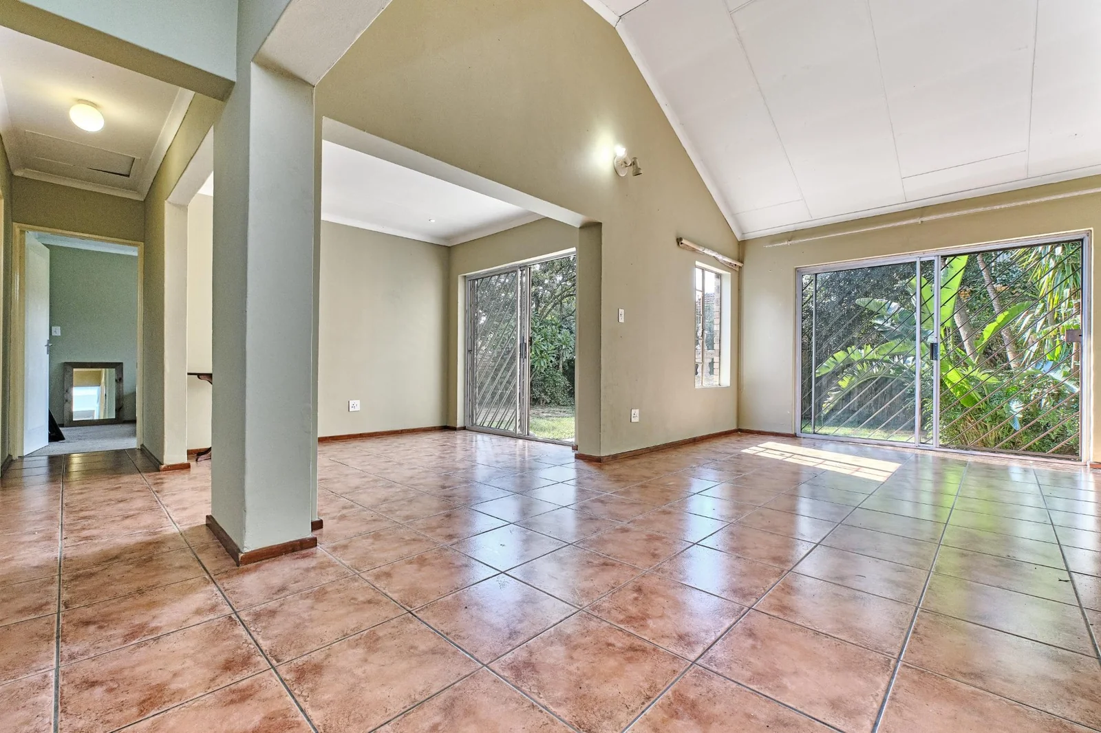 Elegant Family Home in Secure, Pet-Friendly Complex