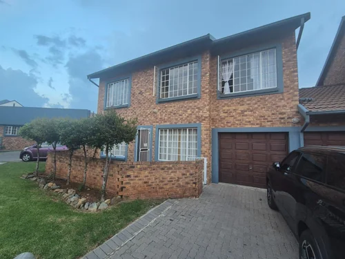 Greenstone Hill, Edenvale