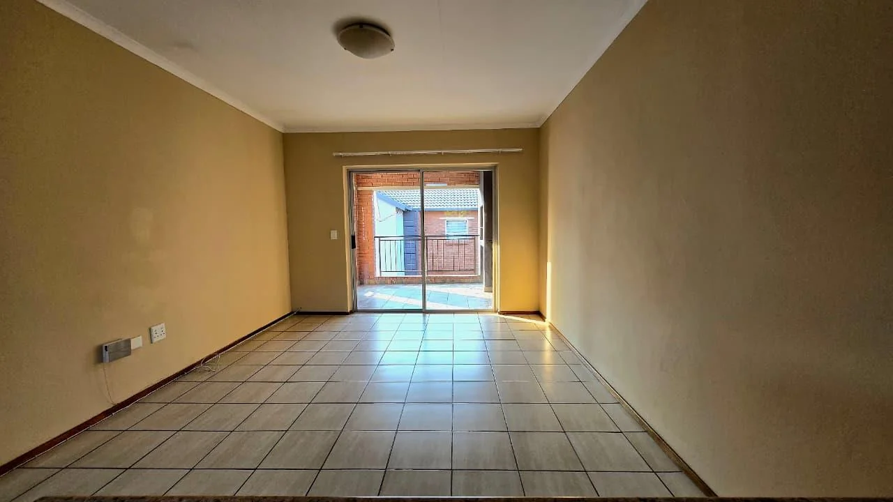 Modern 2-Bedroom Apartment in Secure Umgeni Mews