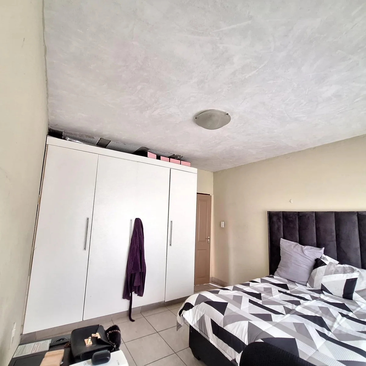 Spacious 5 bedroom family Home with Exceptional Versatility