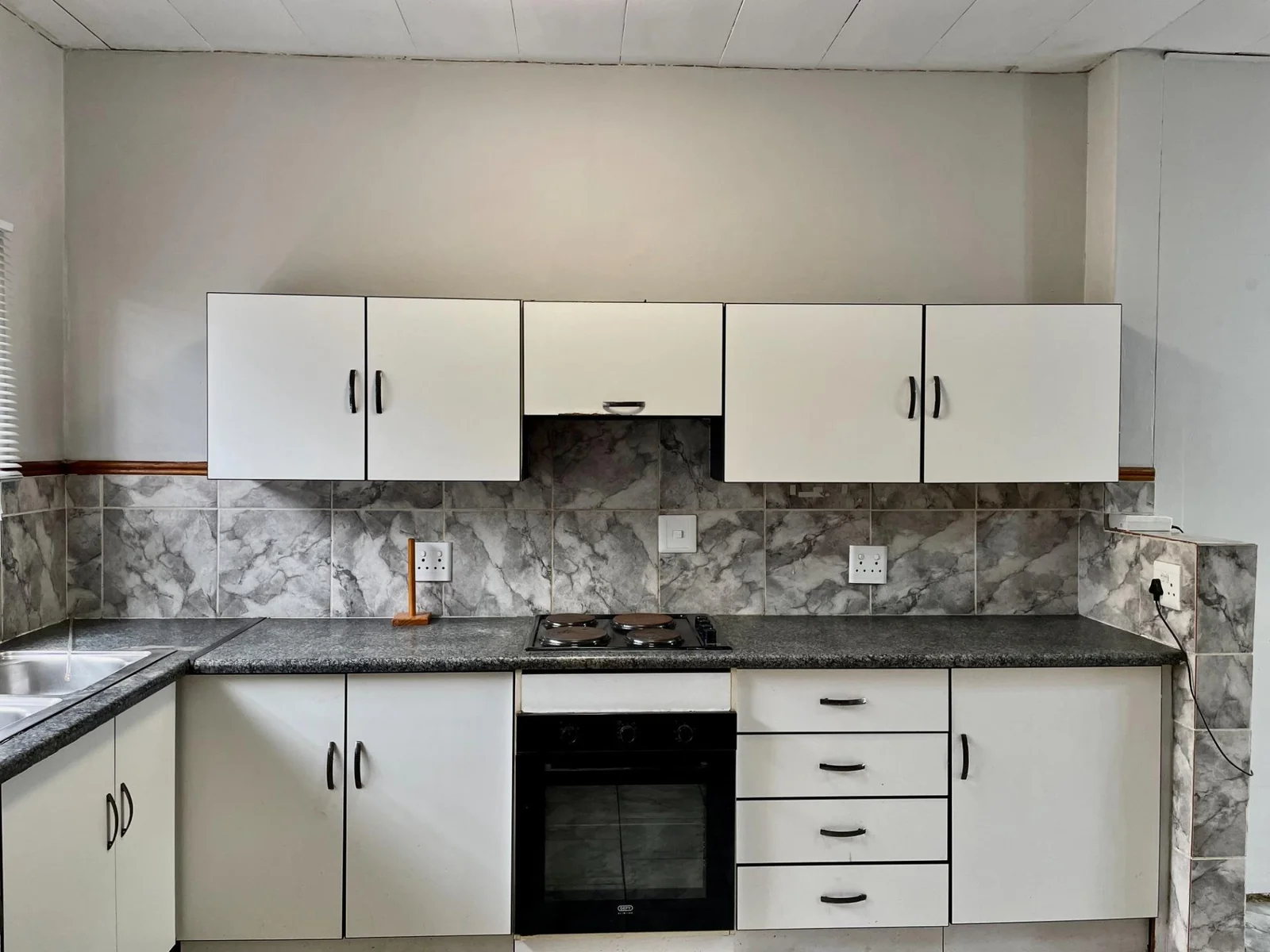 3 Bed Duplex for Sale!