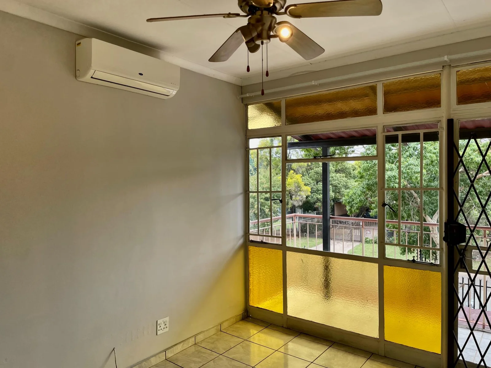 3 Bed Duplex for Sale!