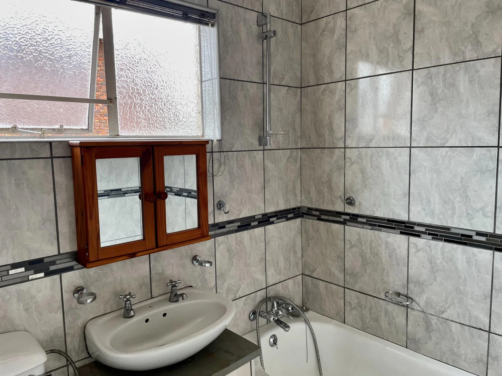 3 Bed Duplex for Sale!