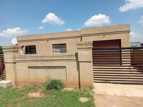 Sebokeng Zone 16, Sebokeng