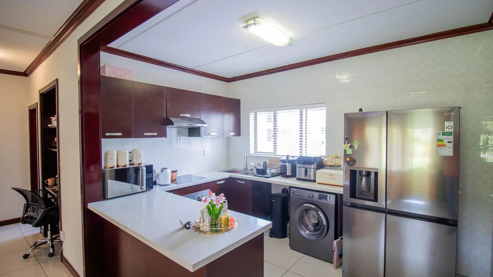 Modern 2bed, 2bath  Apartment for Sale in Summerset Midrand