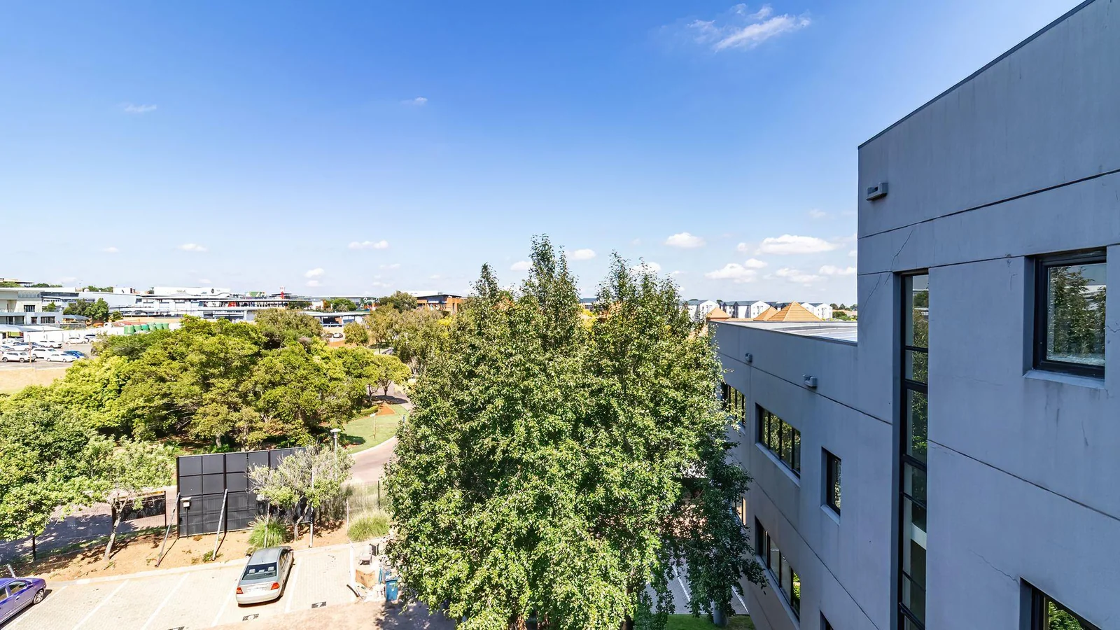 Prime Refurbished Office Space To Let – Midrand Gate, International Business Gateway