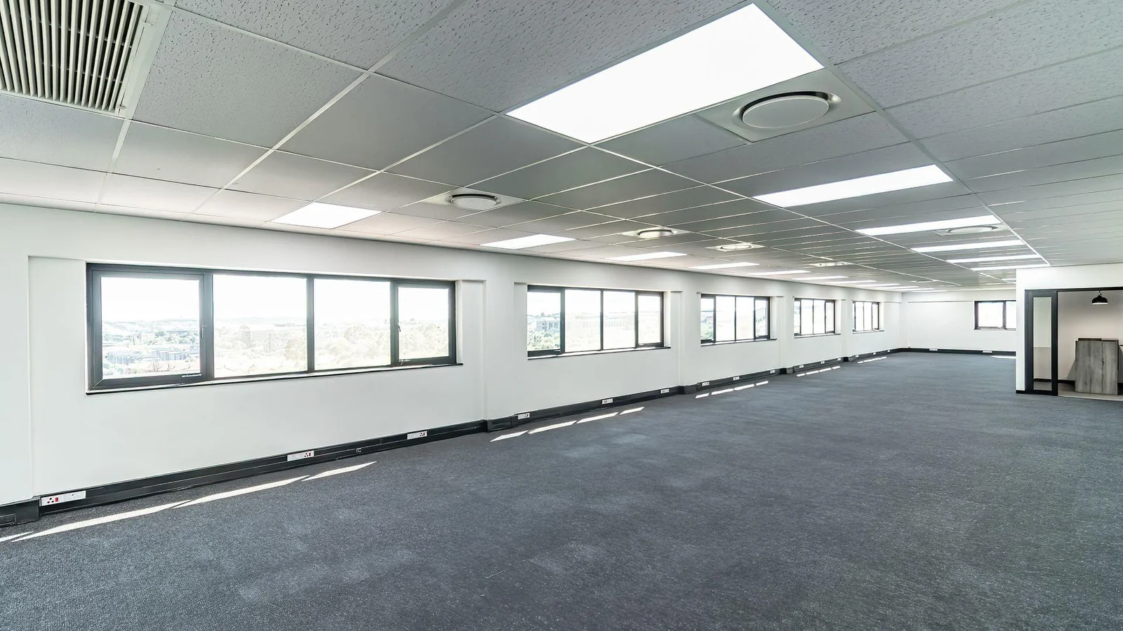 Prime Refurbished Office Space To Let – Midrand Gate, International Business Gateway