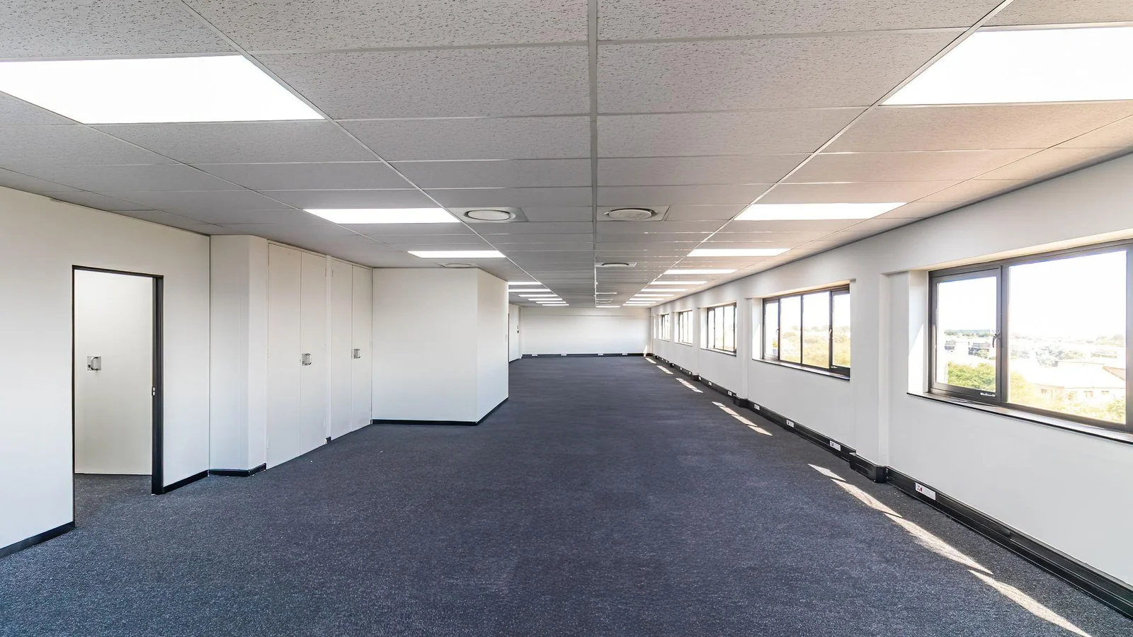 Prime Refurbished Office Space To Let – Midrand Gate, International Business Gateway
