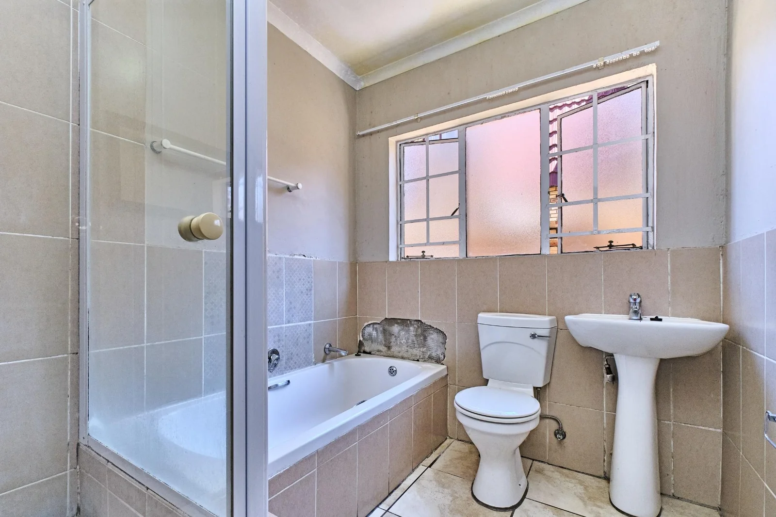 5 Bedroom Duplex For Sale