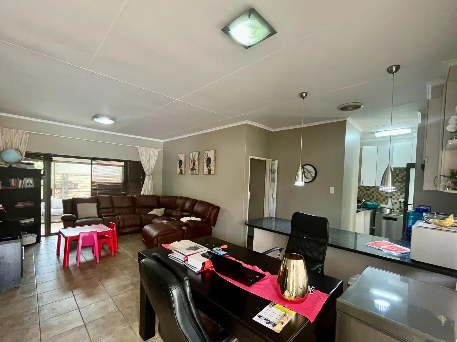 Just Listed: Sole Mandate by Leapfrog Property Group