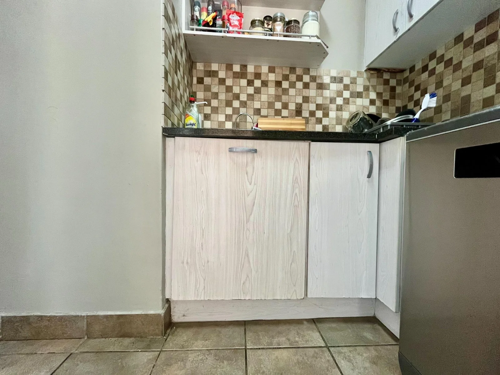 Just Listed: Sole Mandate by Leapfrog Property Group