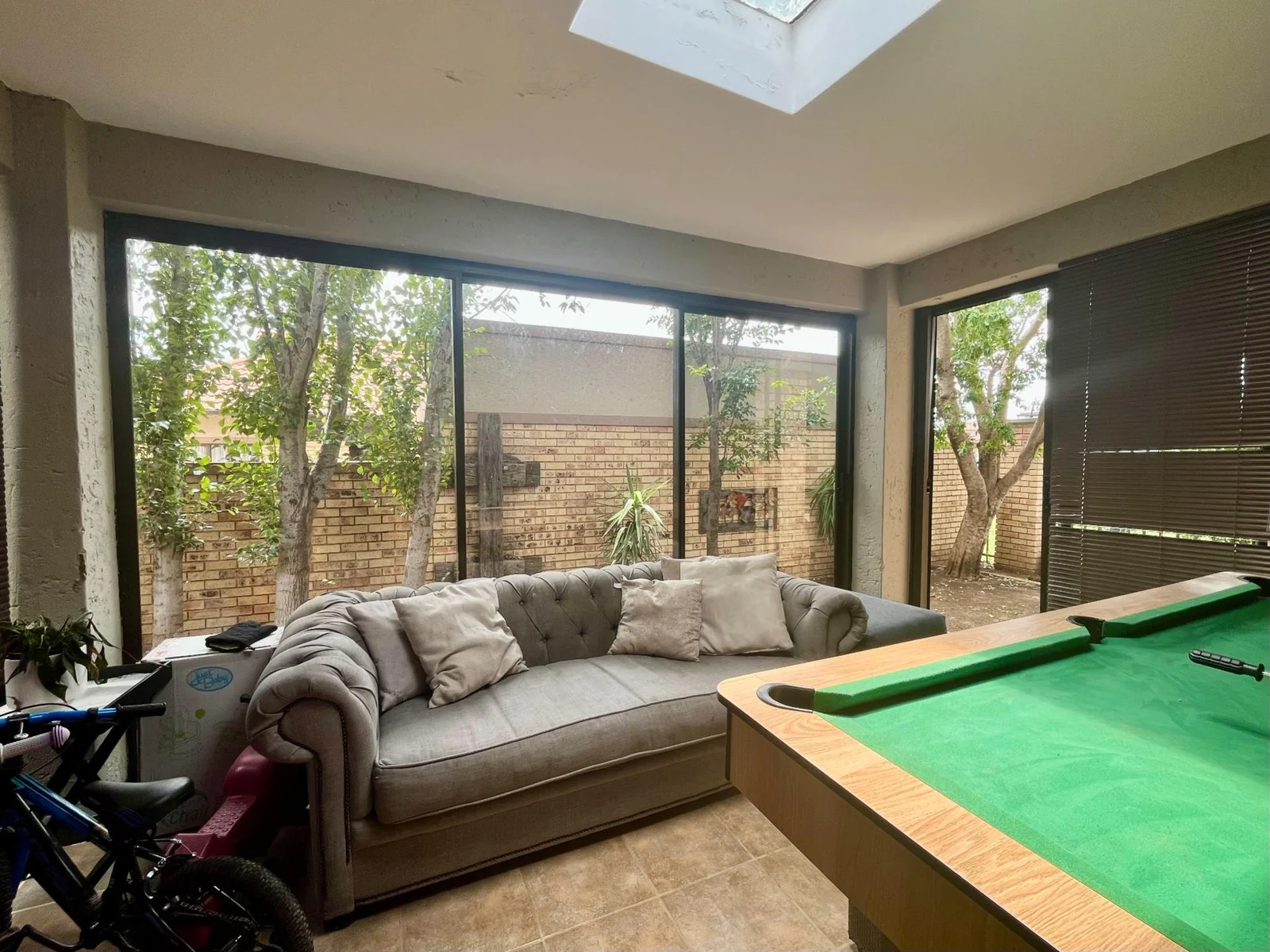 Just Listed: Sole Mandate by Leapfrog Property Group