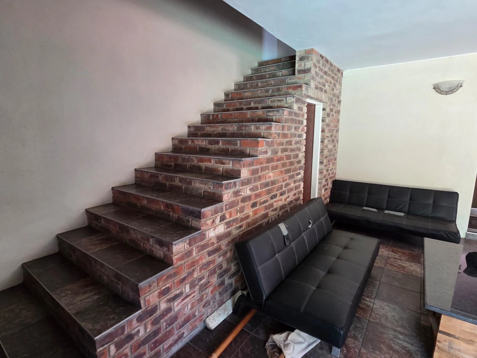 4 Bedroom Double story Family Home -  Three Rivers East. (House with flatlet)