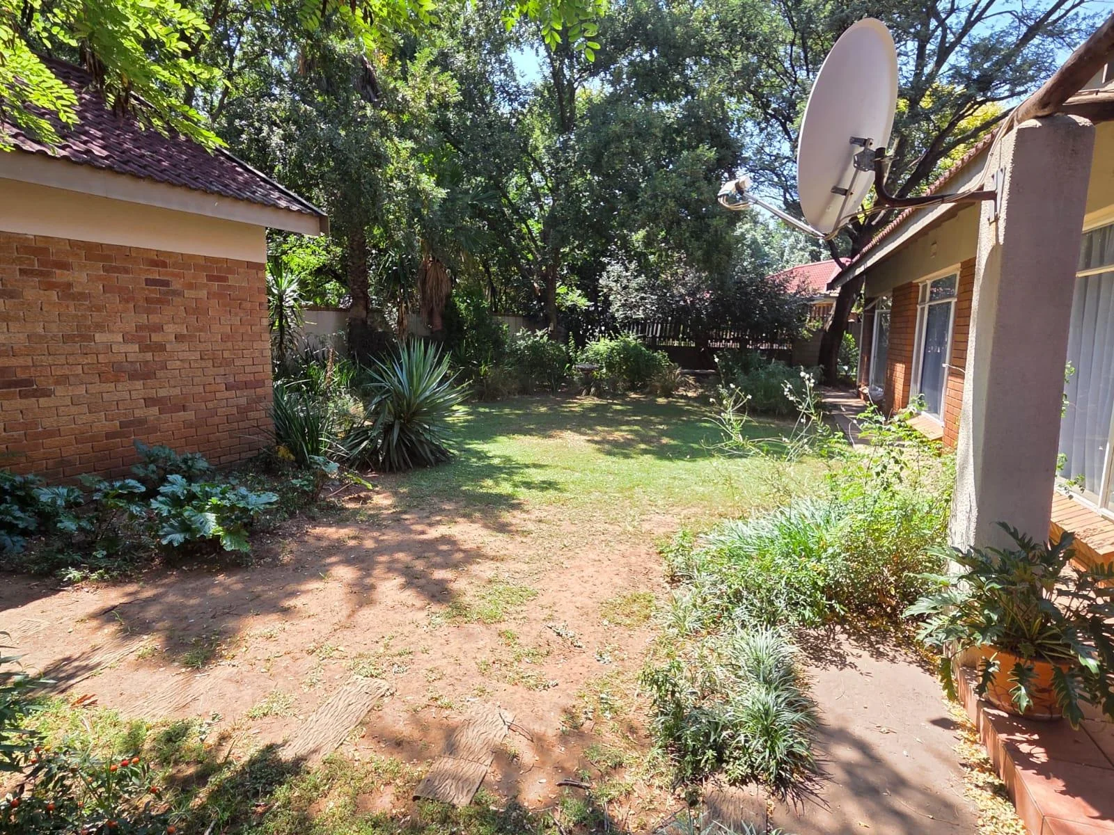 4 Bedroom Double story Family Home -  Three Rivers East. (House with flatlet)