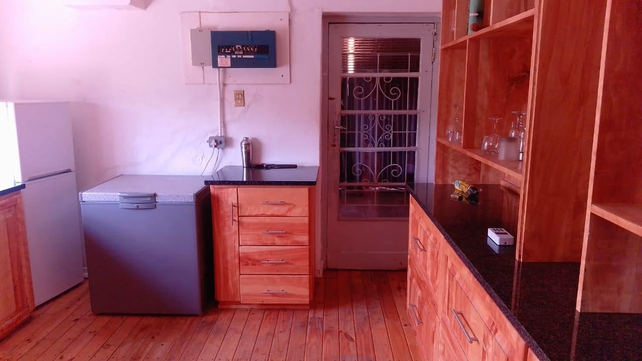 3 Bedroom, 2 bathroom home available in Paul Roux