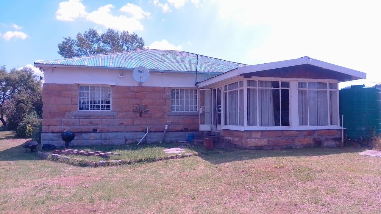 3 Bedroom, 2 bathroom home available in Paul Roux