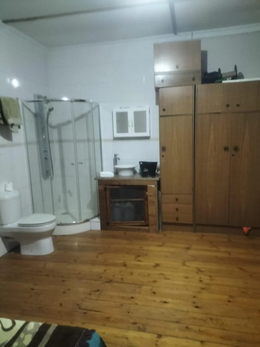 3 Bedroom, 2 bathroom home available in Paul Roux