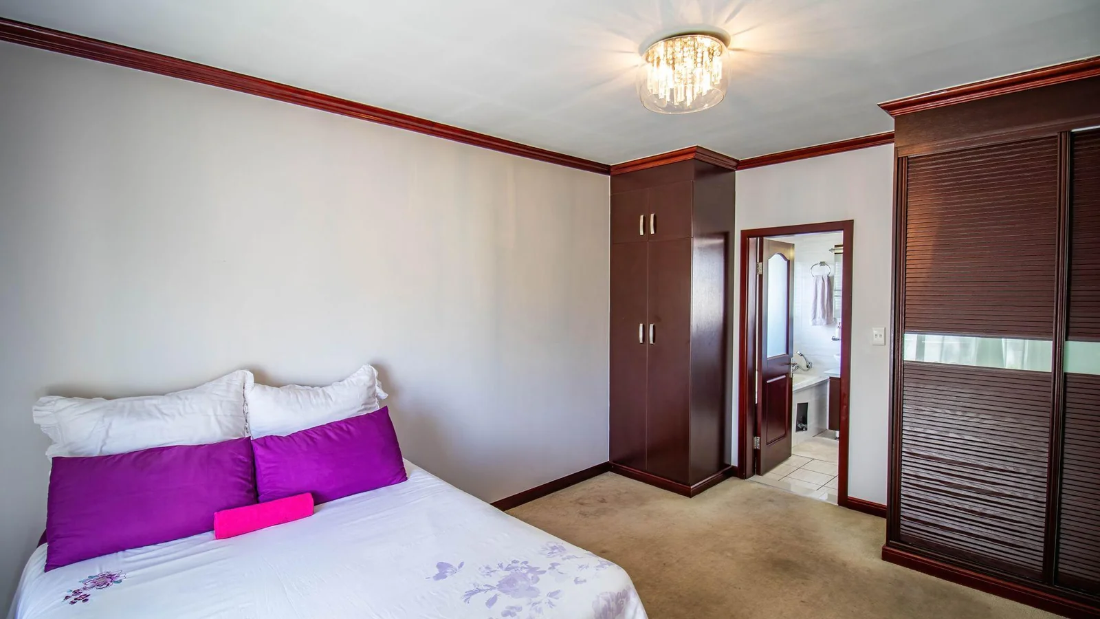 2bed, 2bath Apartment for Sale