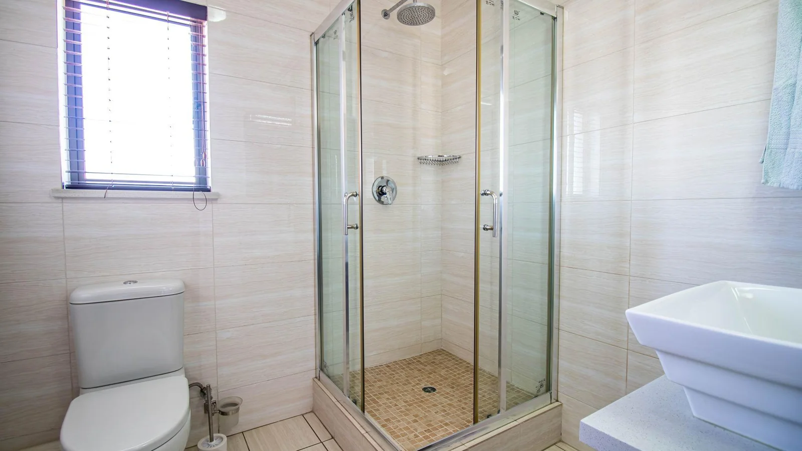 2bed, 2bath Apartment for Sale