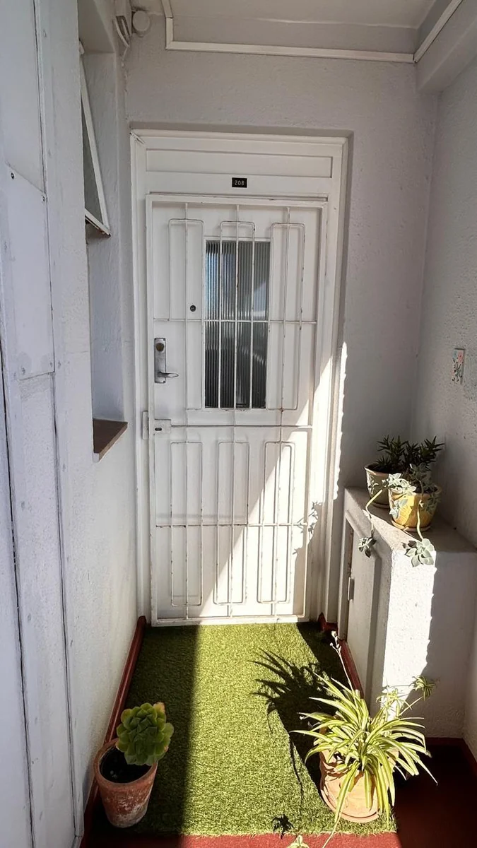 Fully Furnished 1 Bed apartment in Tijgerhof, Milnerton