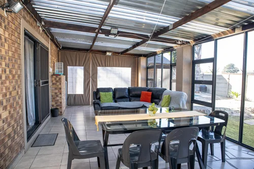 Terenure, Kempton Park