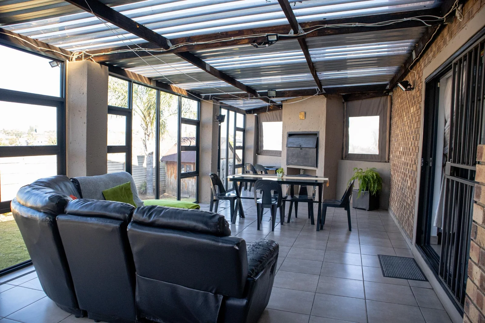 Ready to move in, Modern family home in Terenure