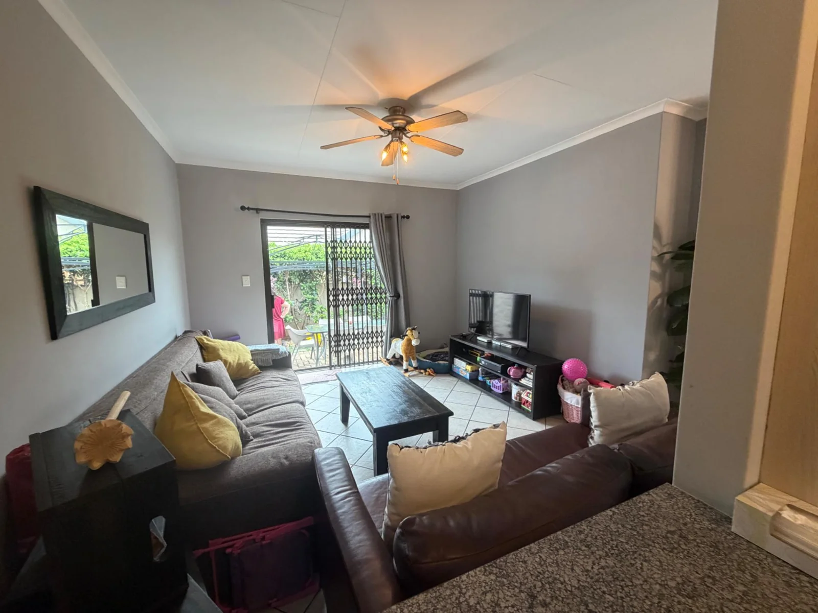 NEAT AS A PIN ..... LOOSE STANDING SIMPLEX!