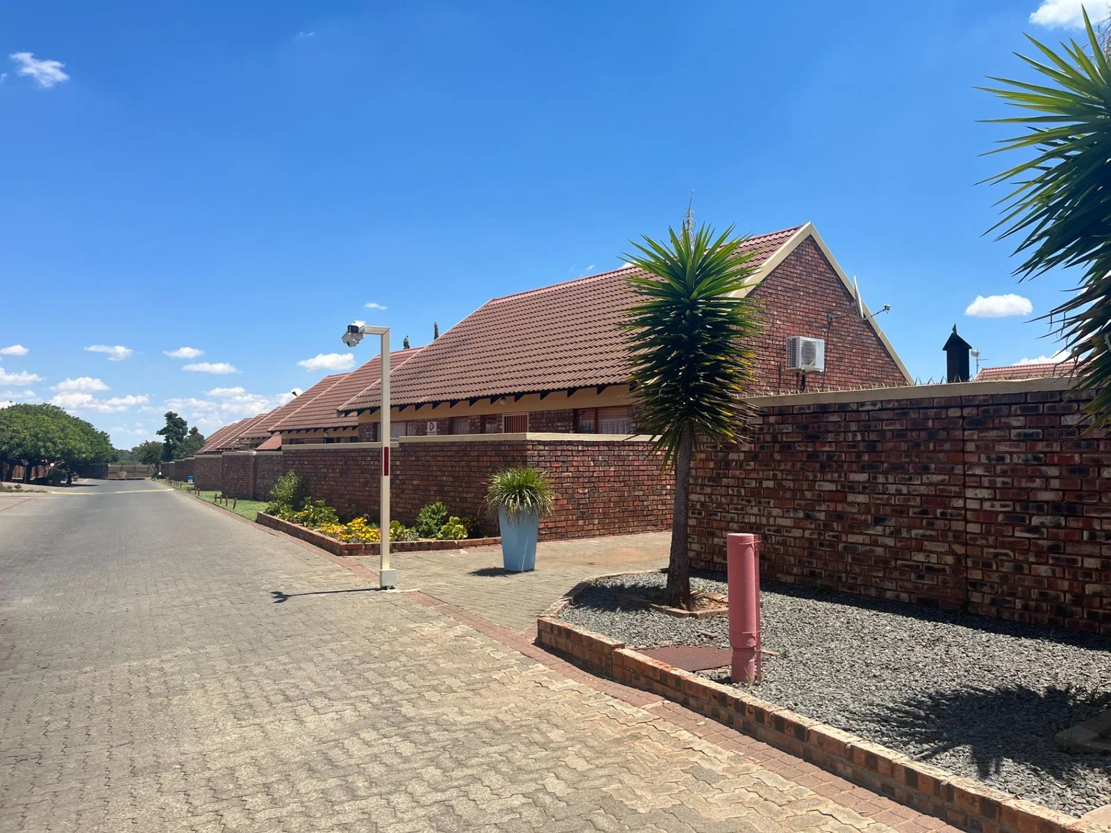 Sole Mandate , Just Listed by Leapfrog property group<br/>