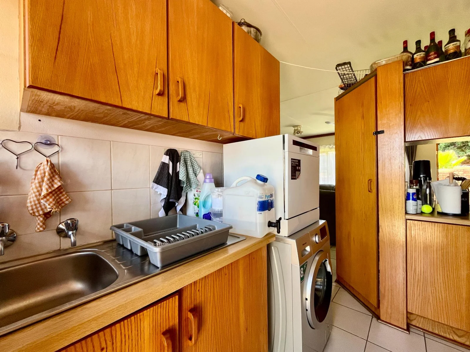 Sole Mandate , Just Listed by Leapfrog property group<br/>