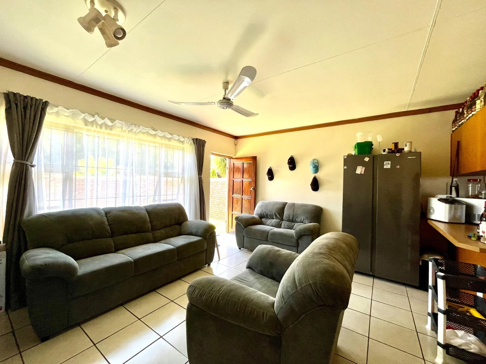 Sole Mandate , Just Listed by Leapfrog property group<br/>