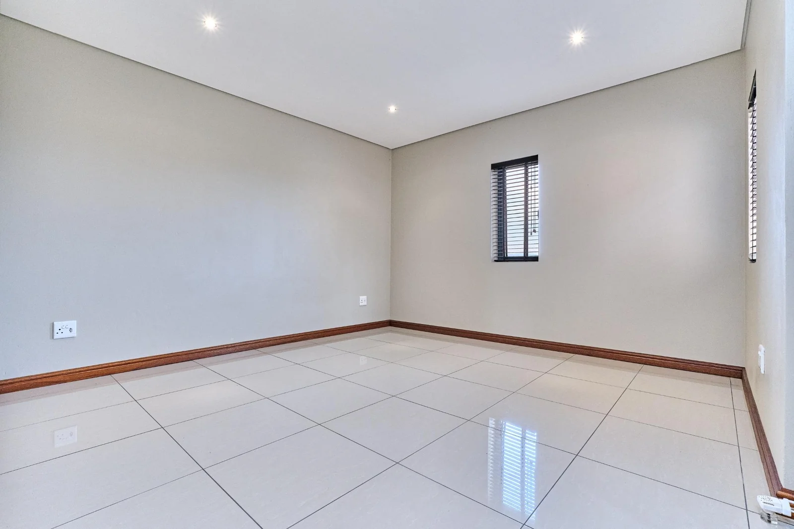 House for Rent in Avianto Estate