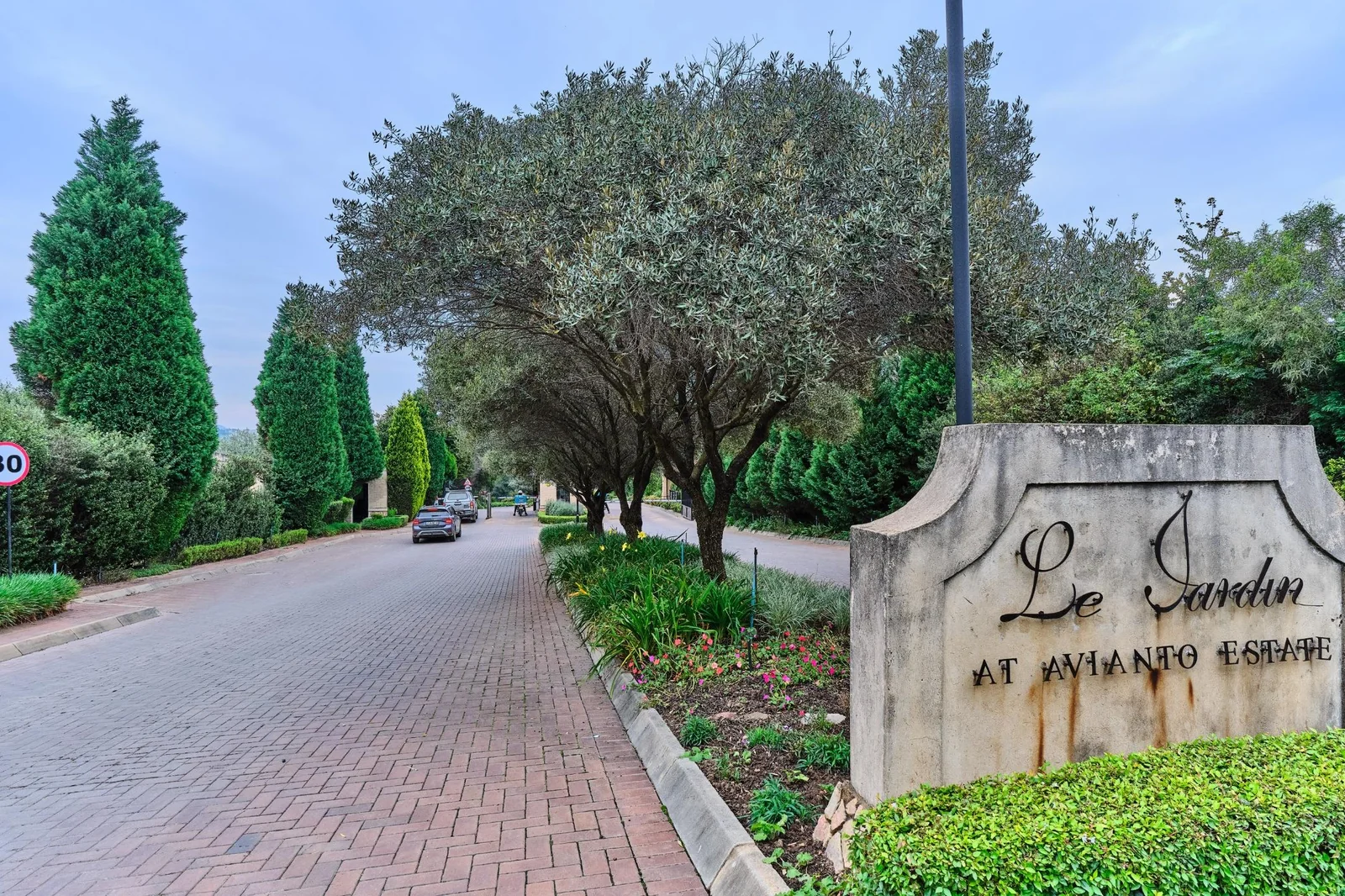 House for Rent in Avianto Estate