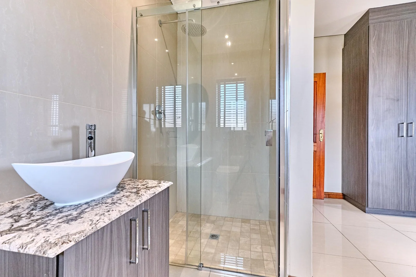 House for Rent in Avianto Estate