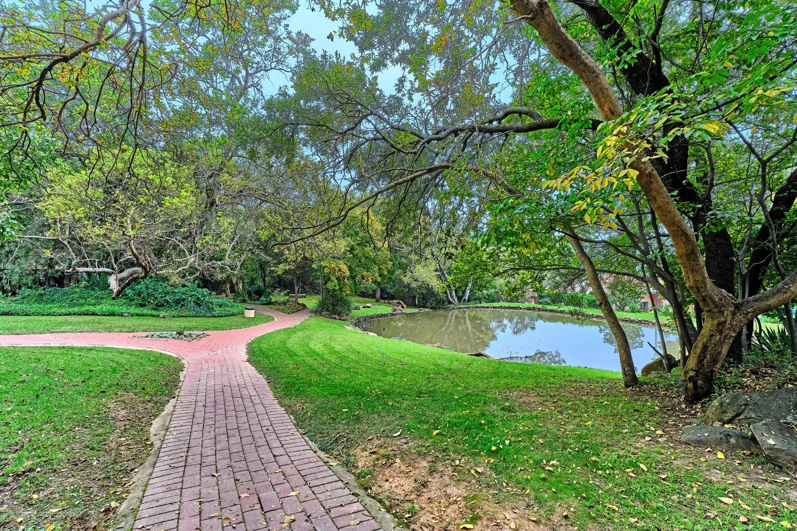 House for Rent in Avianto Estate