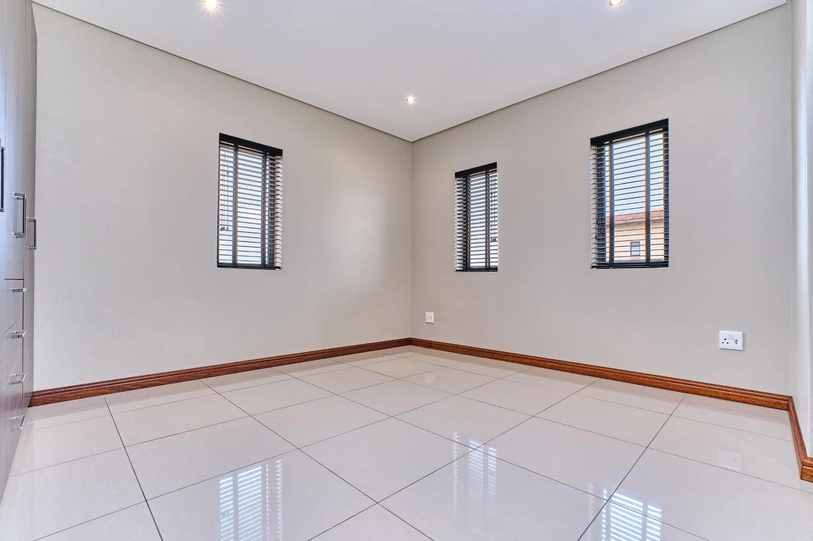 House for Rent in Avianto Estate