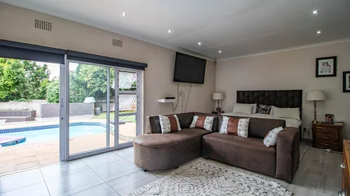 Isandovale, Edenvale